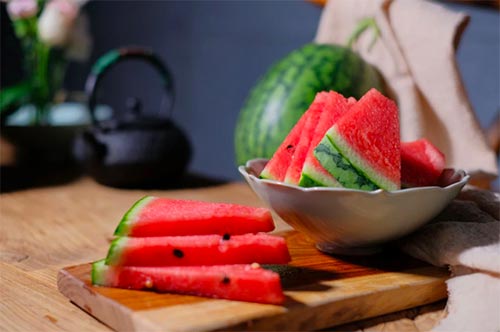 夏至 | 蟬噪林逾靜,鳥鳴山更幽-吃瓜 夏至 | 蟬噪林逾靜,鳥鳴山更幽-吃瓜